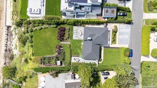 34 Oceanview Dr, Southampton, NY, 11968-4216 | Card Image