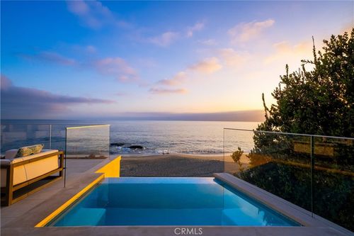 18 Lagunita Dr, Laguna Beach, CA, 92651-4239 | Card Image