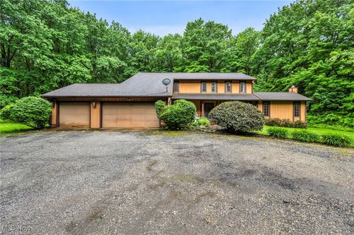12938 Carter Road, Leroy, OH, 44077 | Card Image