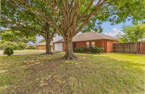 1422 Stiles Ct, Midlothian, TX, 76065-3631 | Card Image