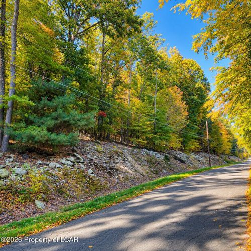 10-13 Shannon Drive, Sugarloaf, PA, 18249 | Card Image