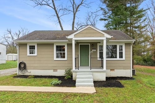 105 Brookview Cir, Columbia, TN, 38401-3901 | Card Image