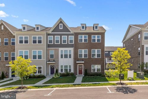 6882 Barrowfield Pl, BRYANS ROAD, MD, 20616-7040 | Card Image