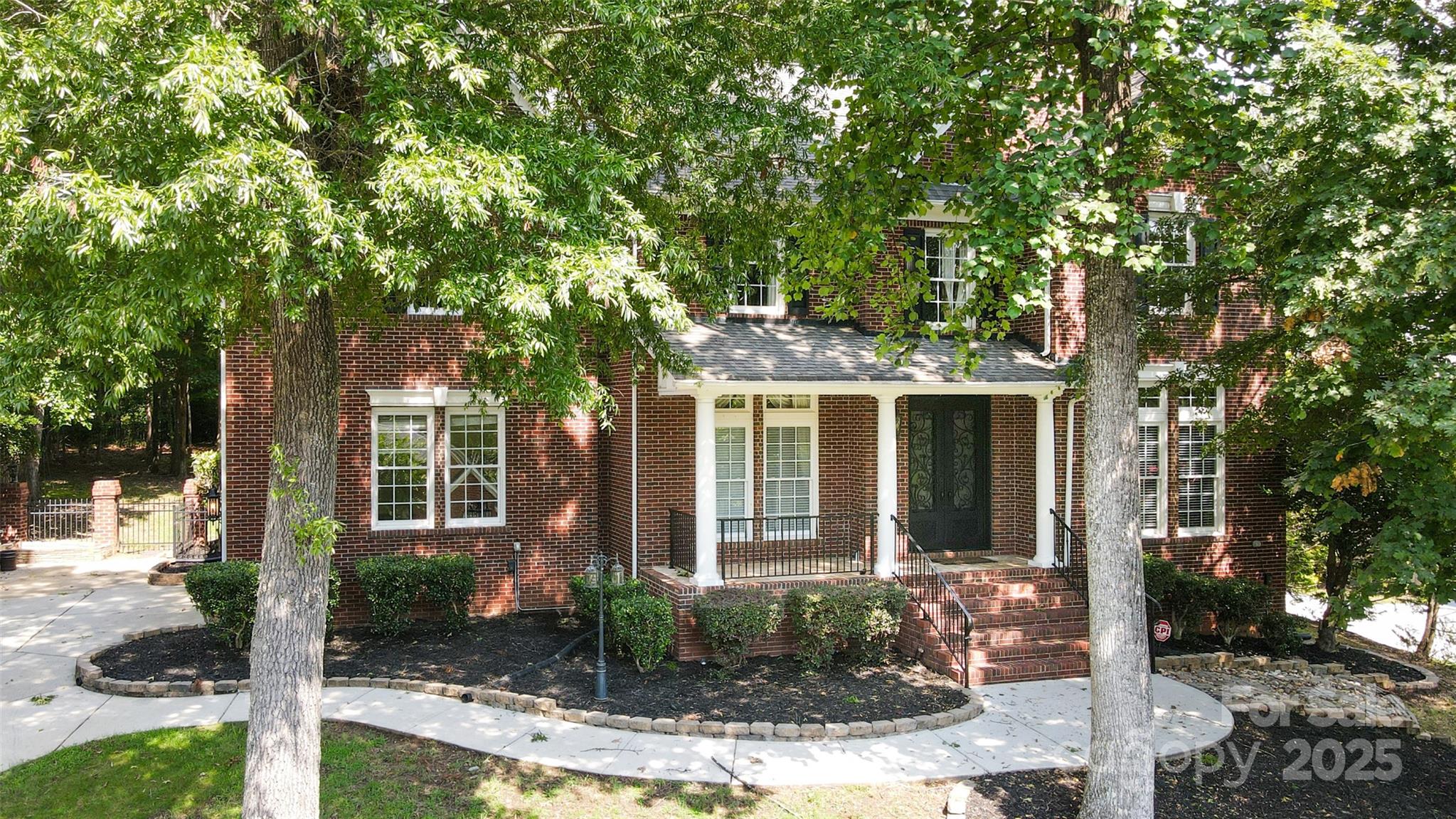 Moss Mill Ln, Charlotte, NC 28277