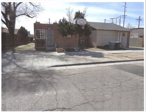 810 Roma Ave Nw, Albuquerque, NM, 87102-1940 | Card Image