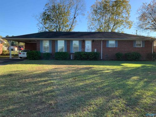 1121 Betty St Sw, Decatur, AL, 35601-5437 | Card Image