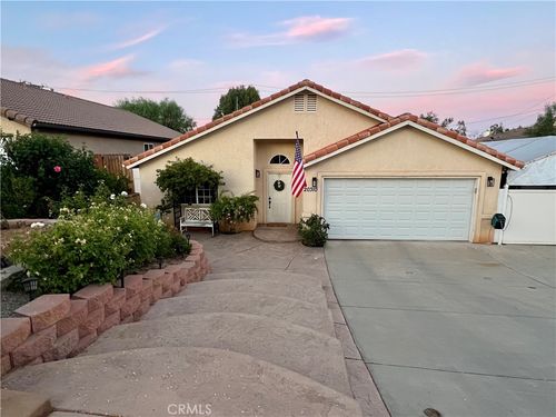 20310 State Street, Corona, CA, 92881 | Card Image