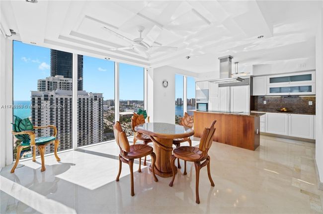APT-2601 - 18911 Collins Ave, Condo with 4 bedrooms, 6 bathrooms and null parking in Sunny Isles Beach FL | Image 13