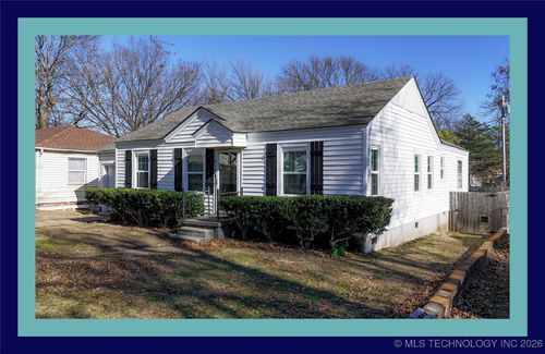 812 S Johnston St, Ada, OK, 74820-8140 | Card Image