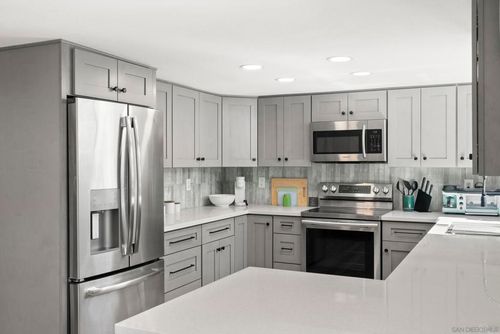 6-4790 70th St, La Mesa, CA, 91942 | Card Image