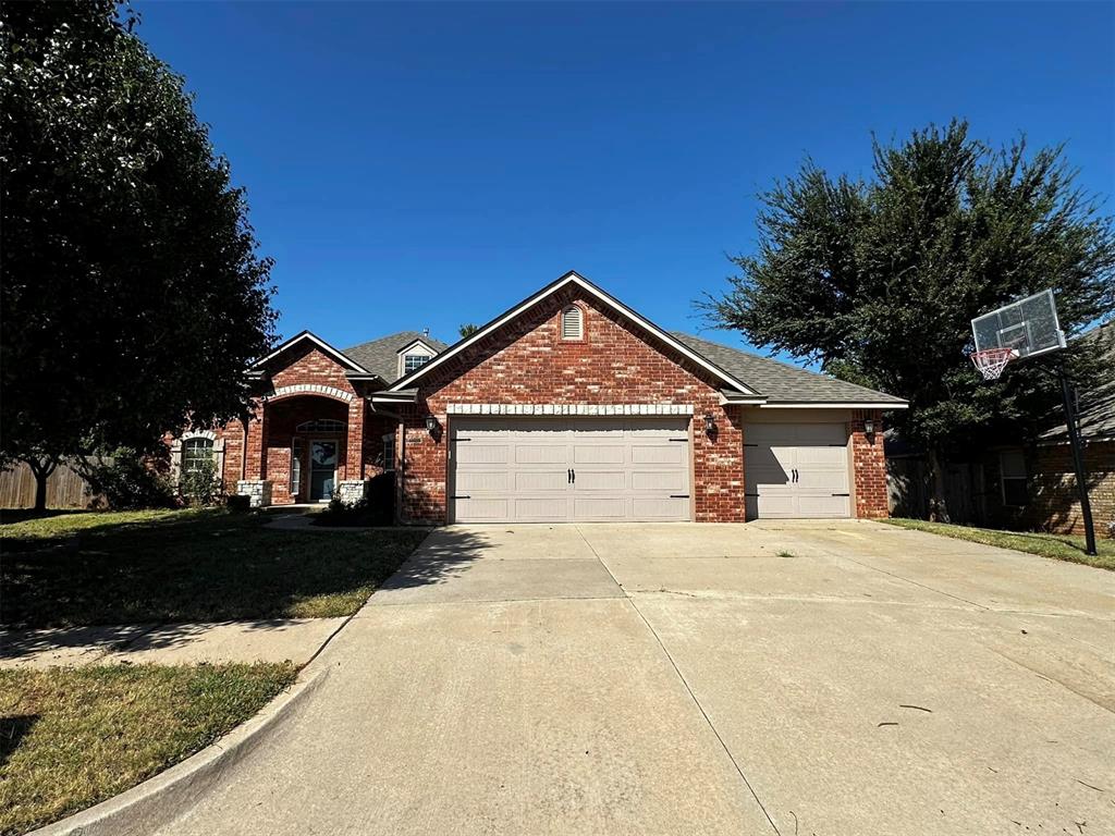 163rd St, Edmond, OK 73013