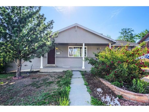 8356 Mitze Dr, Denver, CO, 80221-3946 | Card Image