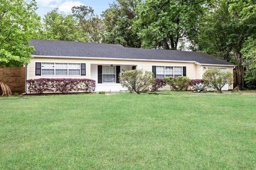 5785 Kohler St, Beaumont, TX, 77706-6326 | Card Image