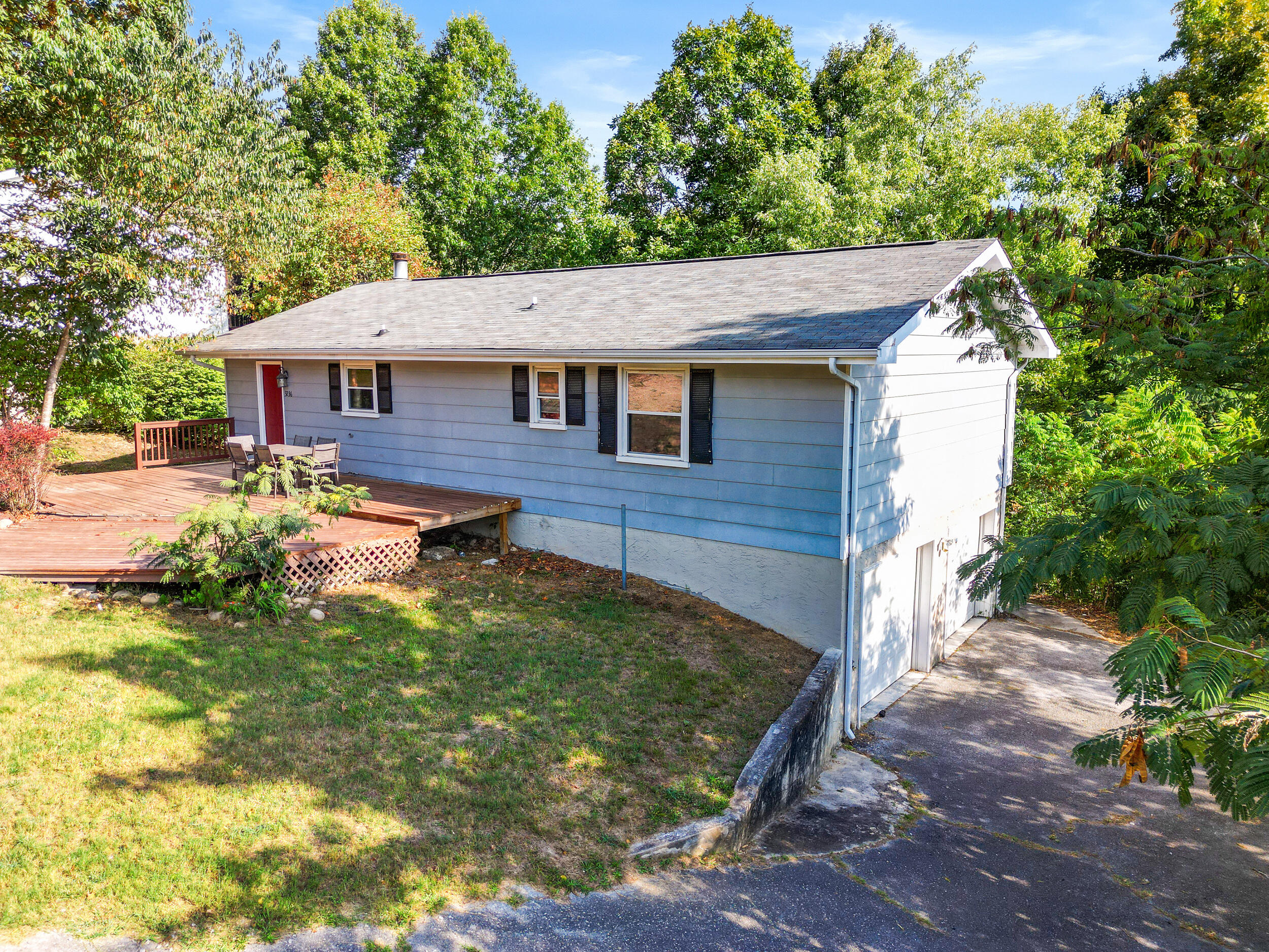 Social Cir, Chattanooga, TN 37415