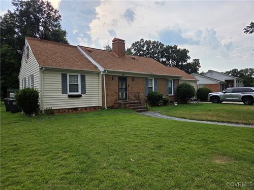 916 Forestview Dr, Colonial Heights, VA, 23834-1217 | Card Image