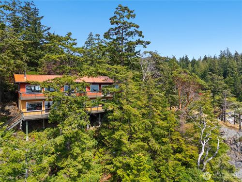 7782 Cypress Way, Anacortes, WA, 98221-9084 | Card Image