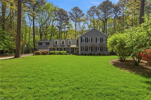 1304 Watersedge Dr, Virginia Beach, VA, 23452-6220 | Card Image