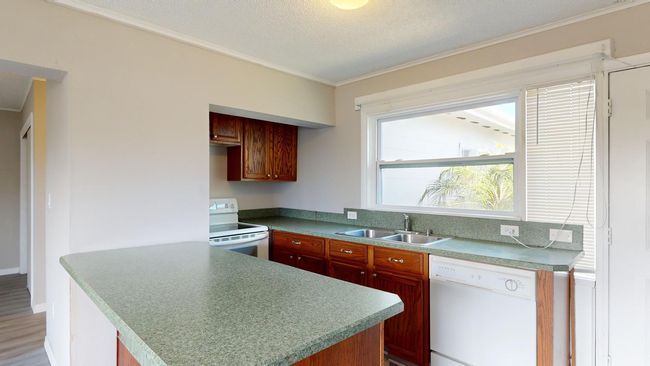 2317 N Cocoa Blvd, Home with 4 bedrooms, 4 bathrooms and 4 parking in Cocoa FL | Image 19