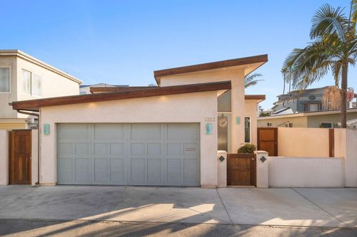 1322 Weymouth Ln, Ventura, CA, 93001-4050 | Card Image