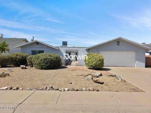 3920 W Solano Dr N, Phoenix, AZ, 85019-1846 | Card Image