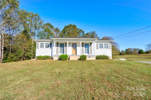 1204 Oak Grove Road, Kings Mountain, NC, 28086 | Card Image