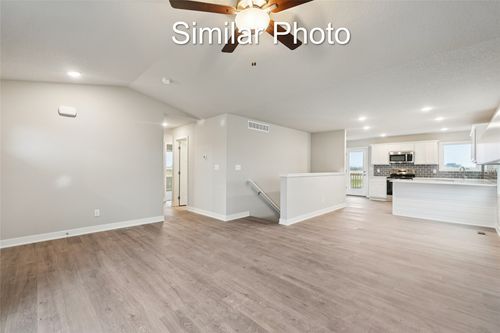 25127 Bluebird Cir, Adel, IA, 50003-4672 | Card Image