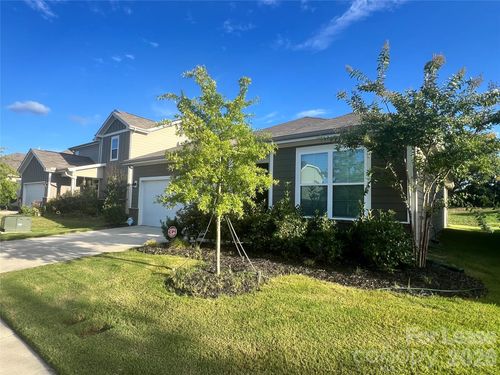 8010 Foxcroft Dr, Monroe, NC, 28110-9846 | Card Image