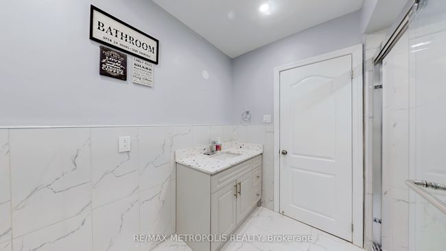 UPPER - 3254 Fieldgate Dr, House attached with 3 bedrooms, 2 bathrooms and 1 parking in Mississauga ON | Image 32