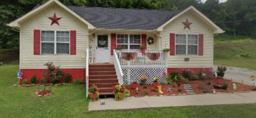 124 Fordson Camp Rd, Wallins Creek, KY, 40873-8888 | Card Image