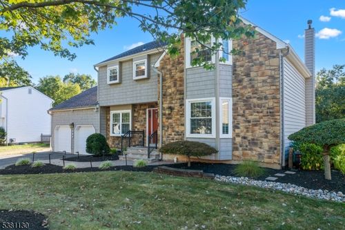 611 Van Liew Ct, Hillsborough, NJ, 08844-3422 | Card Image