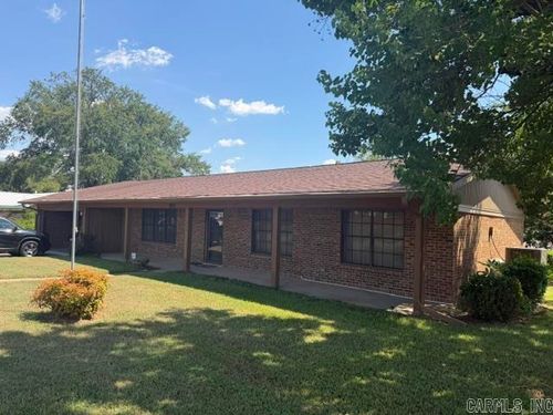 923 Japonica Dr, Wake Village, TX, 75501-6208 | Card Image