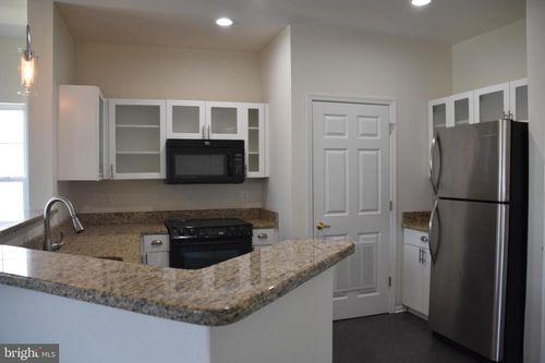 5-3032 Bellamy Way, SUITLAND, MD, 20746-1248 | Card Image
