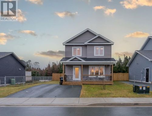 64 Diamond Marsh Drive, St. John's, NL, A1H0M7 | Card Image