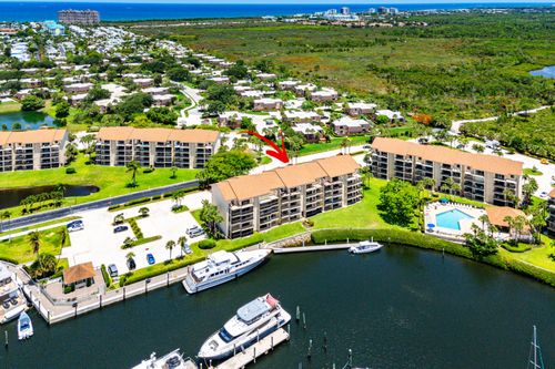 403-1301 Seafarer Cir, Jupiter, FL, 33477-9061 | Card Image