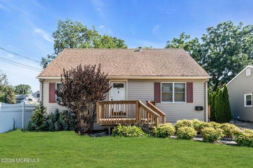 2415 Beech St, Point Pleasant Boro, NJ, 08742-3618 | Card Image