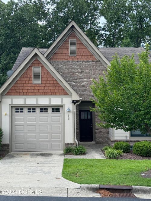 15-15 Elk Ridge Ln, Southern Pines, NC, 28387-5173 | Card Image