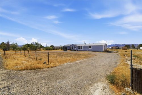 4331 W Retread Rd, Pahrump, NV, 89048-4318 | Card Image