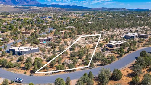 72-656 N Rock Garden Ln, Dammeron Valley, UT, 84783-5209 | Card Image