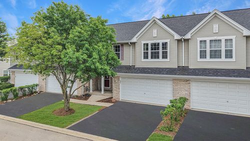 1335 Acorn Dr, Crest Hill, IL, 60403-0952 | Card Image