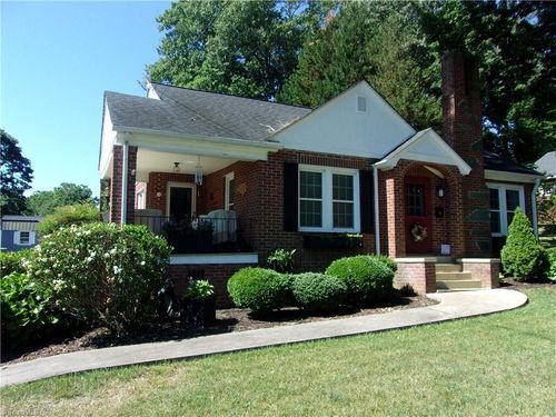 1247 Sunset Dr, Asheboro, NC, 27205-5125 | Card Image
