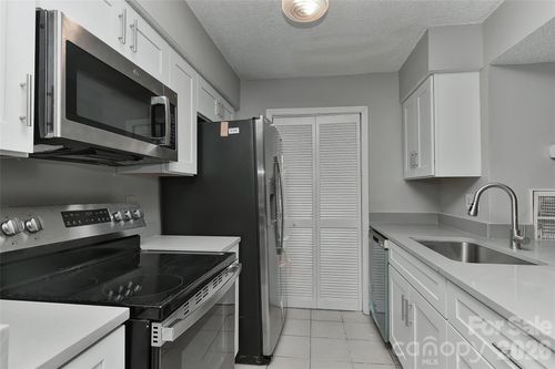 11024 Harrowfield Rd, Charlotte, NC, 28226-4457 | Card Image