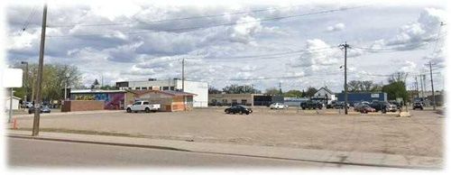 723 1 St Se, Medicine Hat, AB, T1A0B3 | Card Image