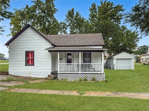 310 W 23rd St, Higginsville, MO, 64037-1715 | Card Image