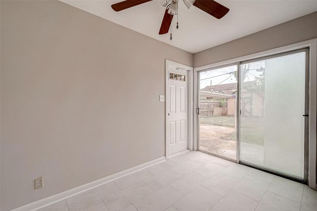 2703 Cypress St, House other with 3 bedrooms, 1 bathrooms and 1 parking in Pasadena TX | Image 10