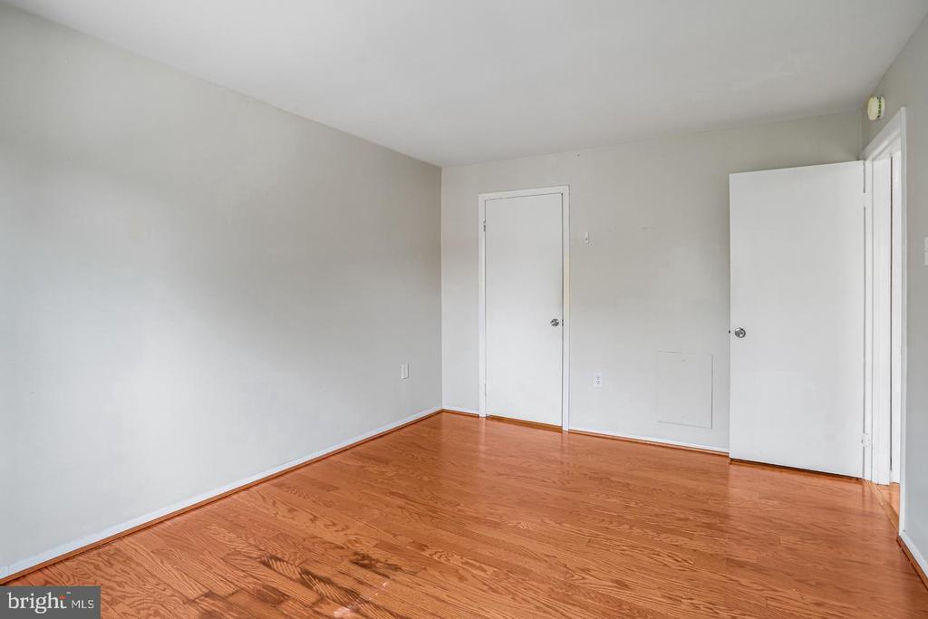 Residential in WASHINGTON 3
