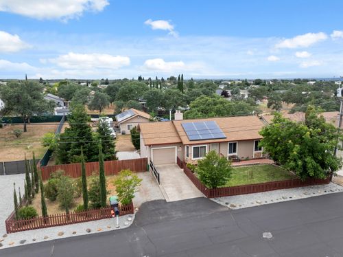 19581 Feather Falls Pl, Cottonwood, CA, 96022-7733 | Card Image