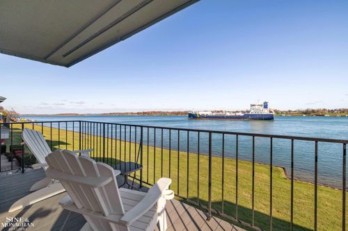 1715 River Rd, Saint Clair, MI, 48079-3547 | Card Image