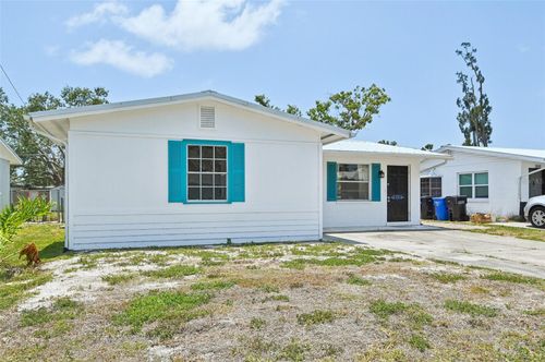920 Myrtle Ave, VENICE, FL, 34285-7833 | Card Image