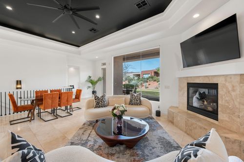 30-2085 N Tuweap Dr, St. George, UT, 84770-7481 | Card Image