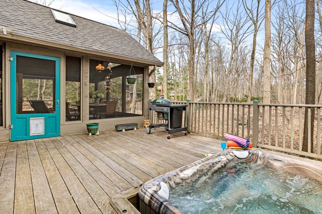 Deck | Image 27